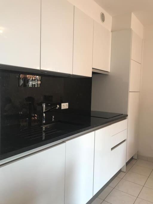 דירות קבלייר-סור-מר Terrasse De 30M2 Vue Mer Panoramique 1 Chambre מראה חיצוני תמונה