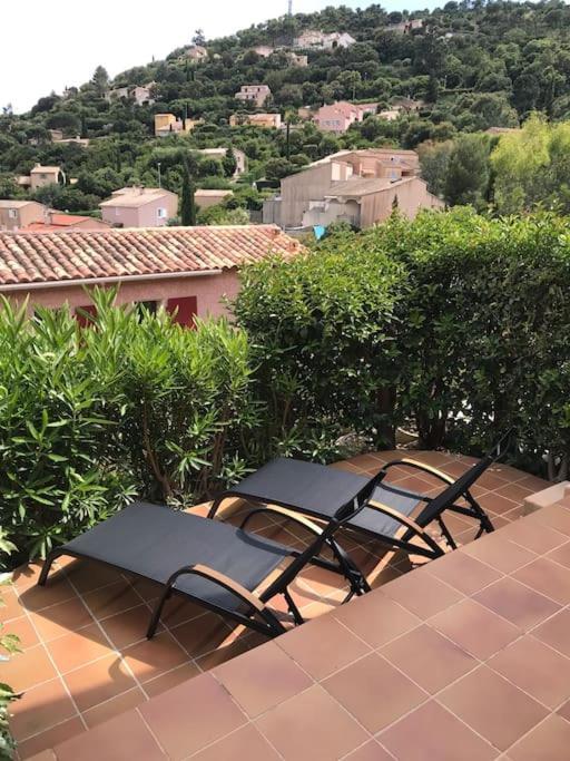 דירות קבלייר-סור-מר Terrasse De 30M2 Vue Mer Panoramique 1 Chambre מראה חיצוני תמונה